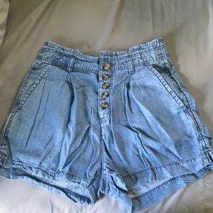 American Eagle Flowy Shorts